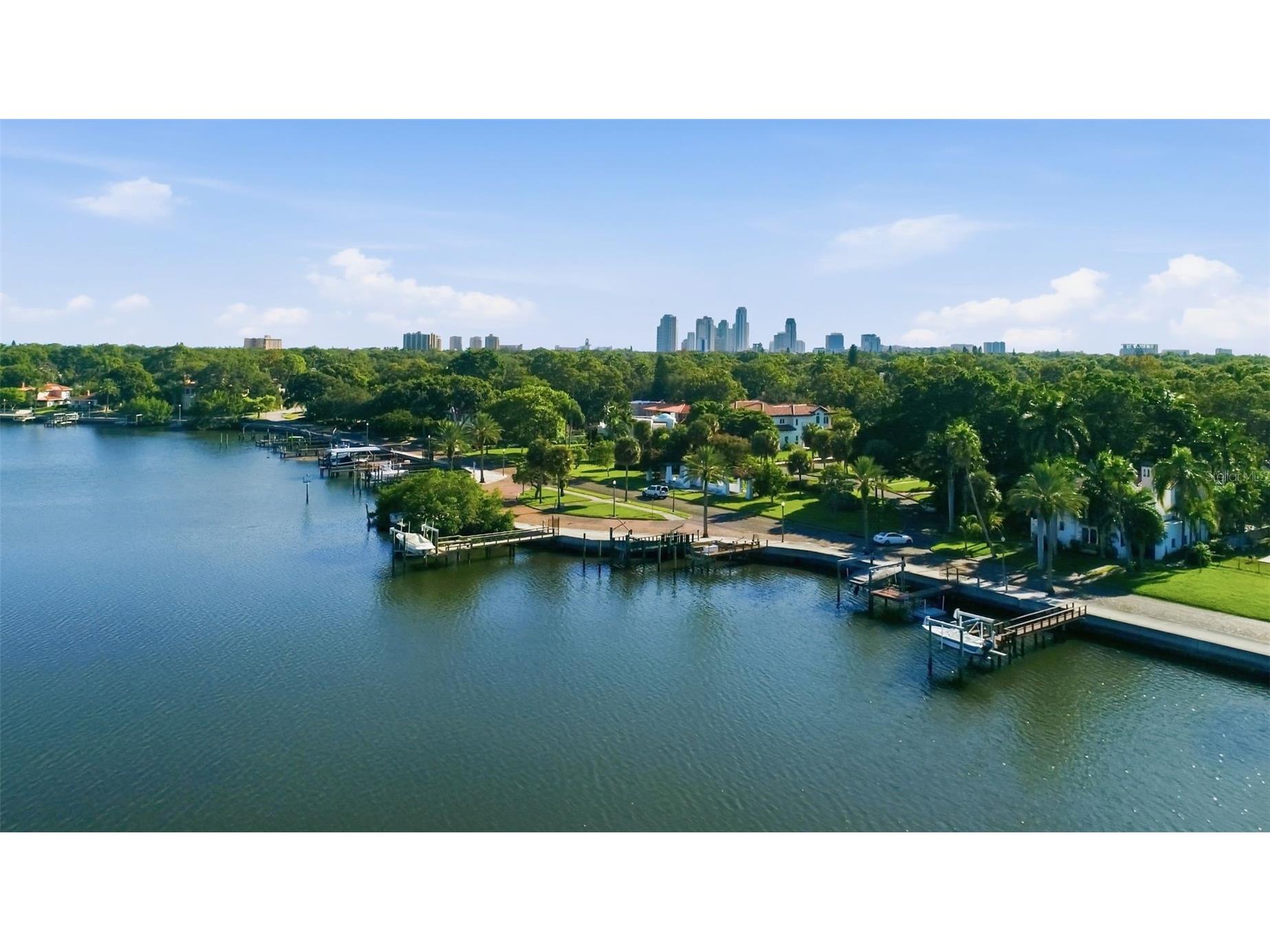 125 23rd Avenue NE Saint Petersburg FL 33704 TB8494869 image48