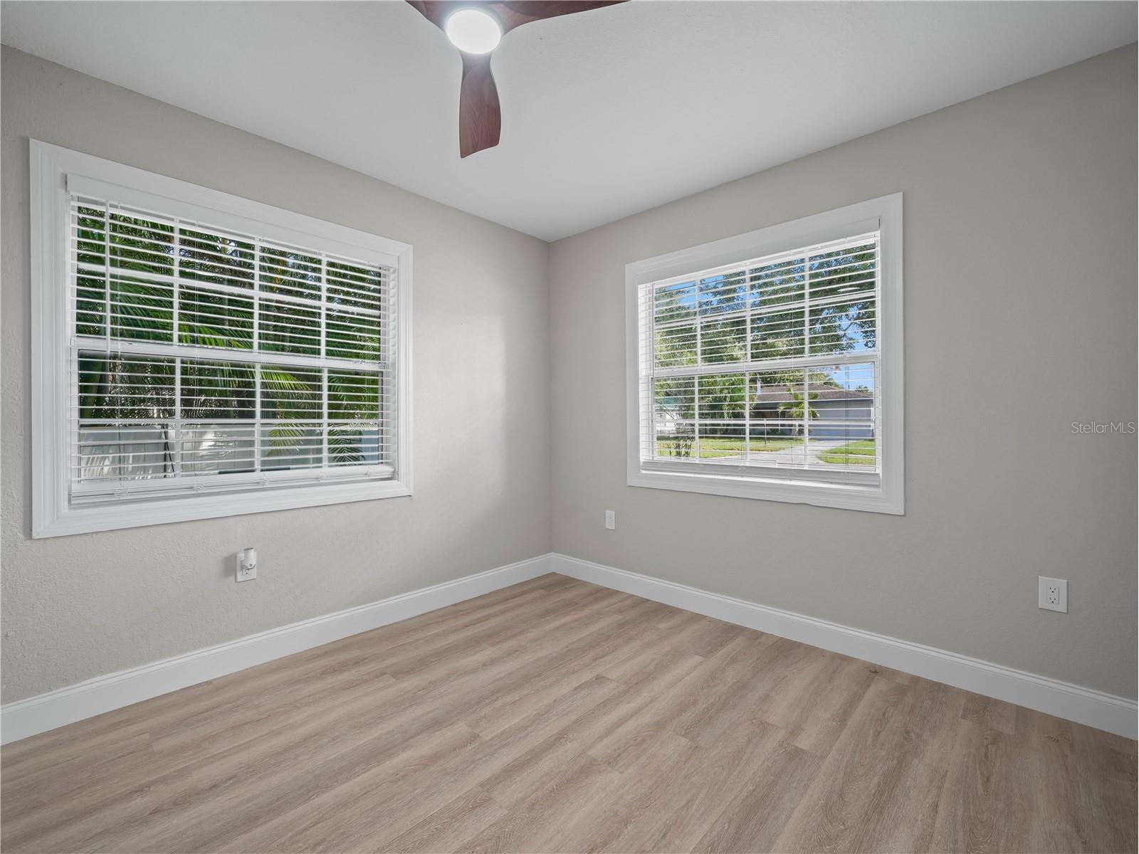 125 80th Avenue N Saint Petersburg FL 33702 K4903441 image11