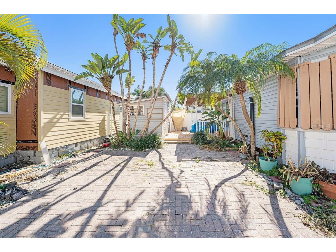 125 95th Avenue Treasure Island FL 33706 TB8450480 image24