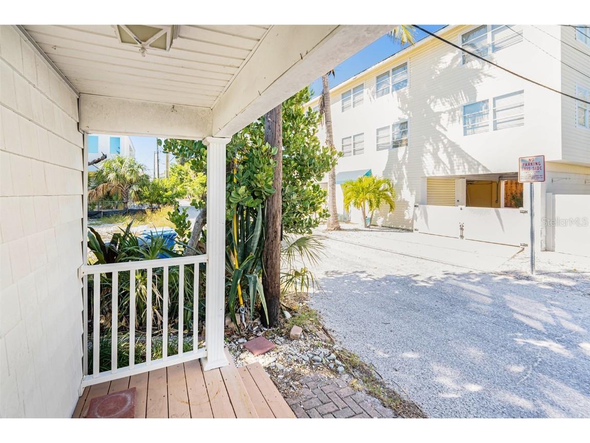 125 95th Avenue Treasure Island FL 33706 TB8450480 image6