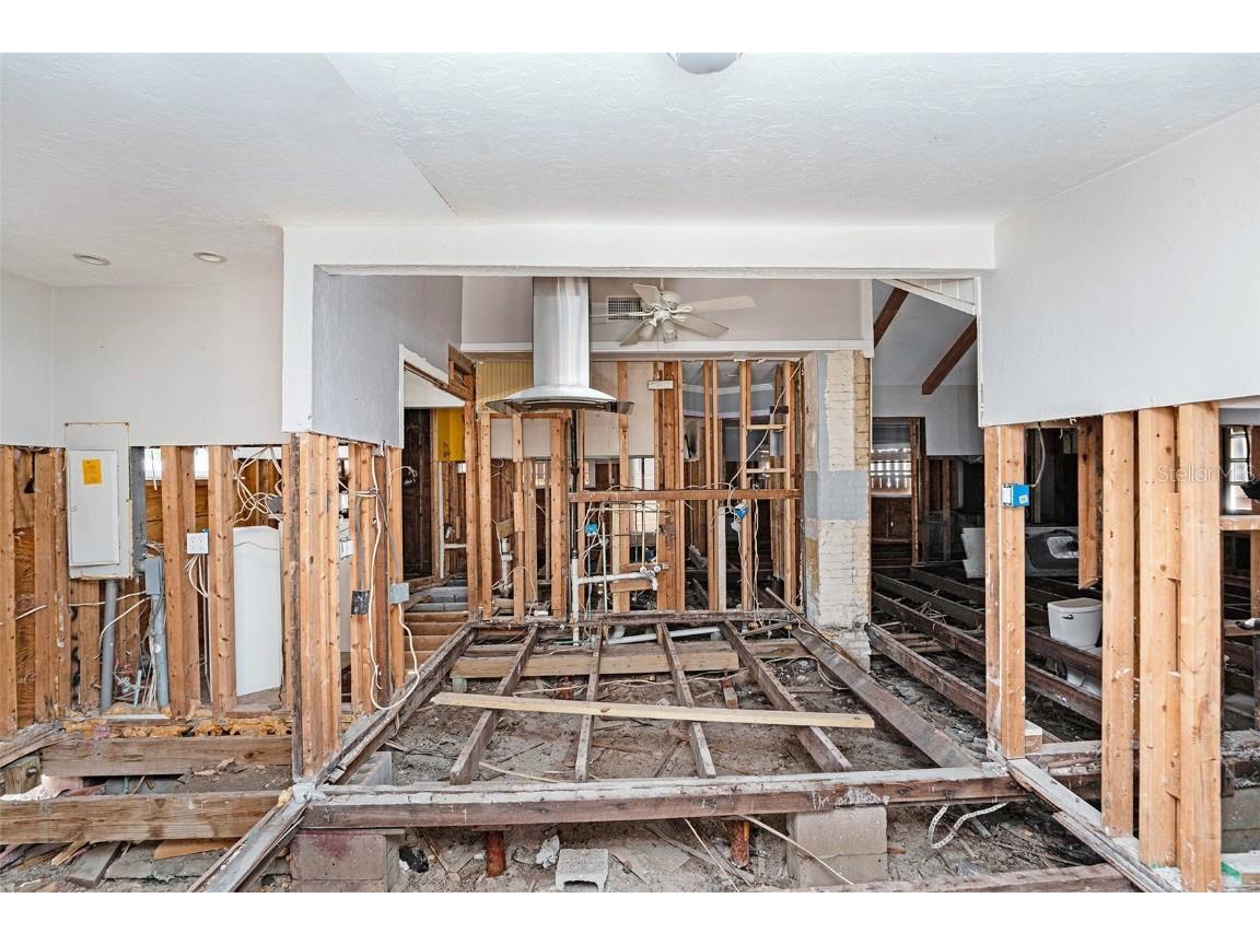 125 95th Avenue Treasure Island FL 33706 TB8450480 image8