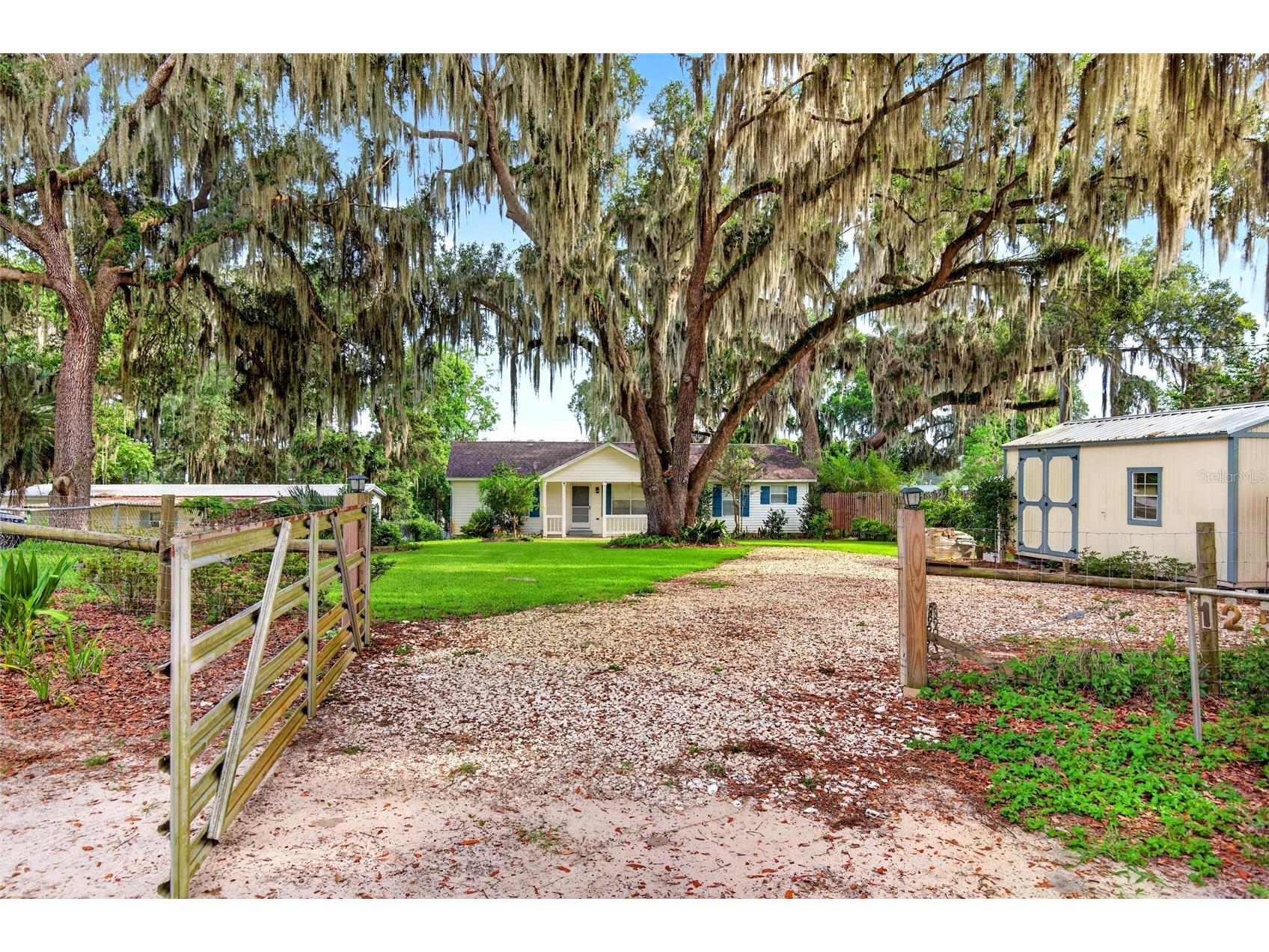 125 Ann Street Hawthorne FL 32640 - LITTLE ORANGE LAKE OM725888 image40