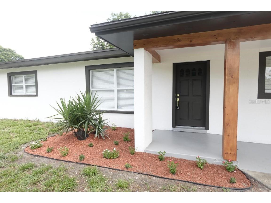 125 Arkwright Drive Tampa FL 33613 TB8409007 image1