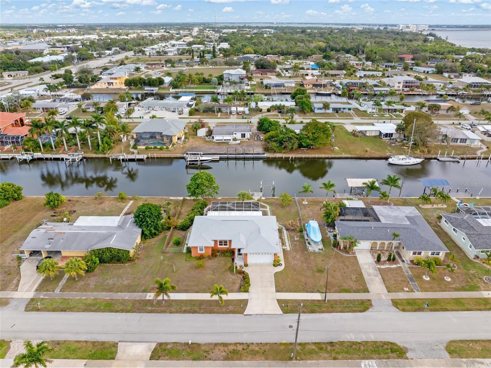 125 Baldwin Court SE Port Charlotte FL 33952 - ROSELLE WATERWAY D6145646 image34