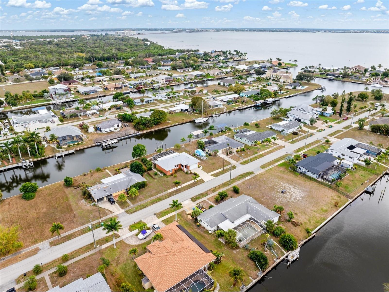 125 Baldwin Court SE Port Charlotte FL 33952 - ROSELLE WATERWAY D6145646 image40