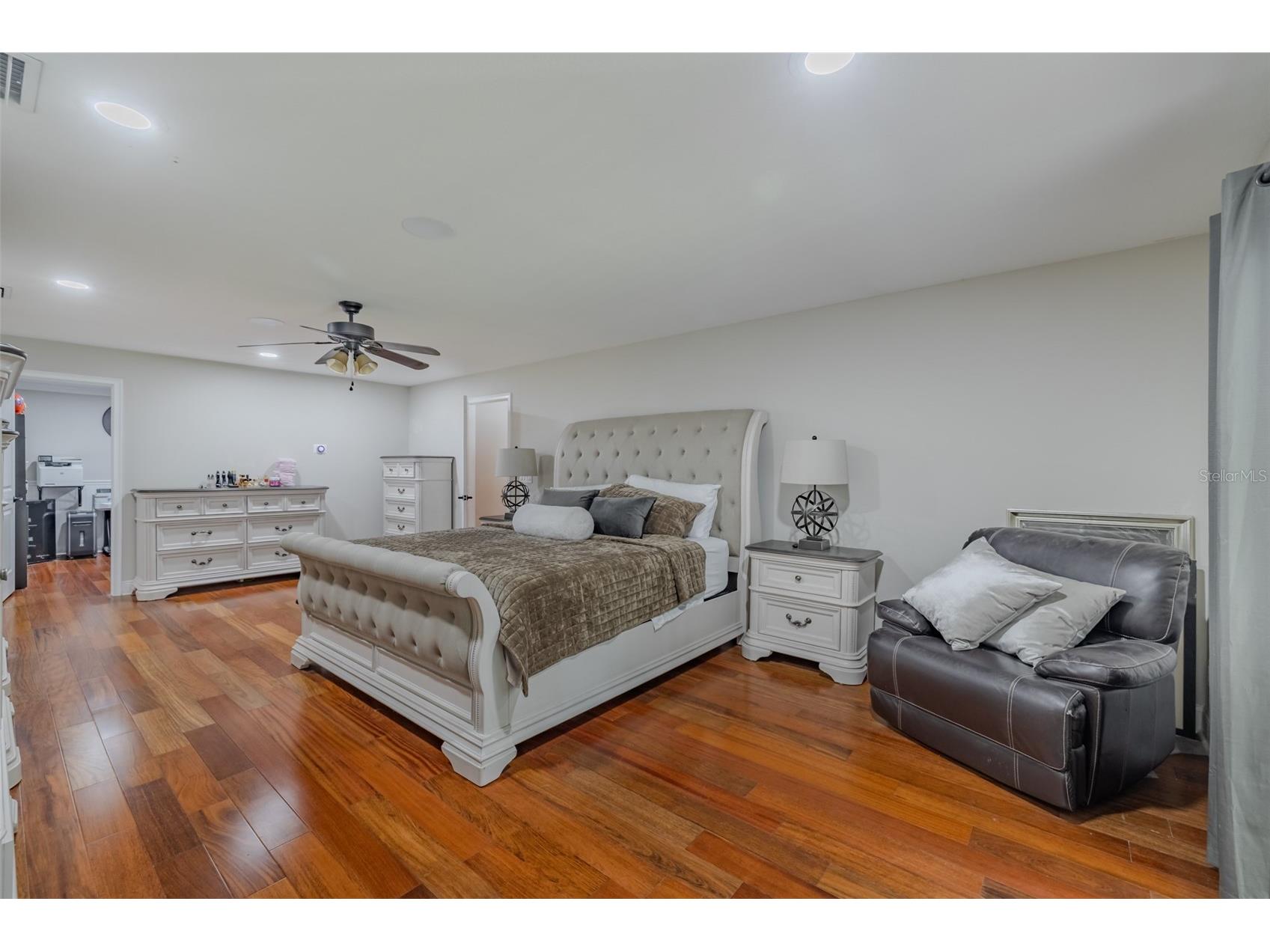 125 Barrington Drive Brandon FL 33511 TB8509437 image16