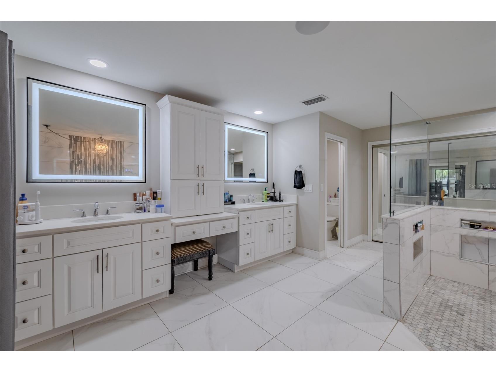 125 Barrington Drive Brandon FL 33511 TB8509437 image22