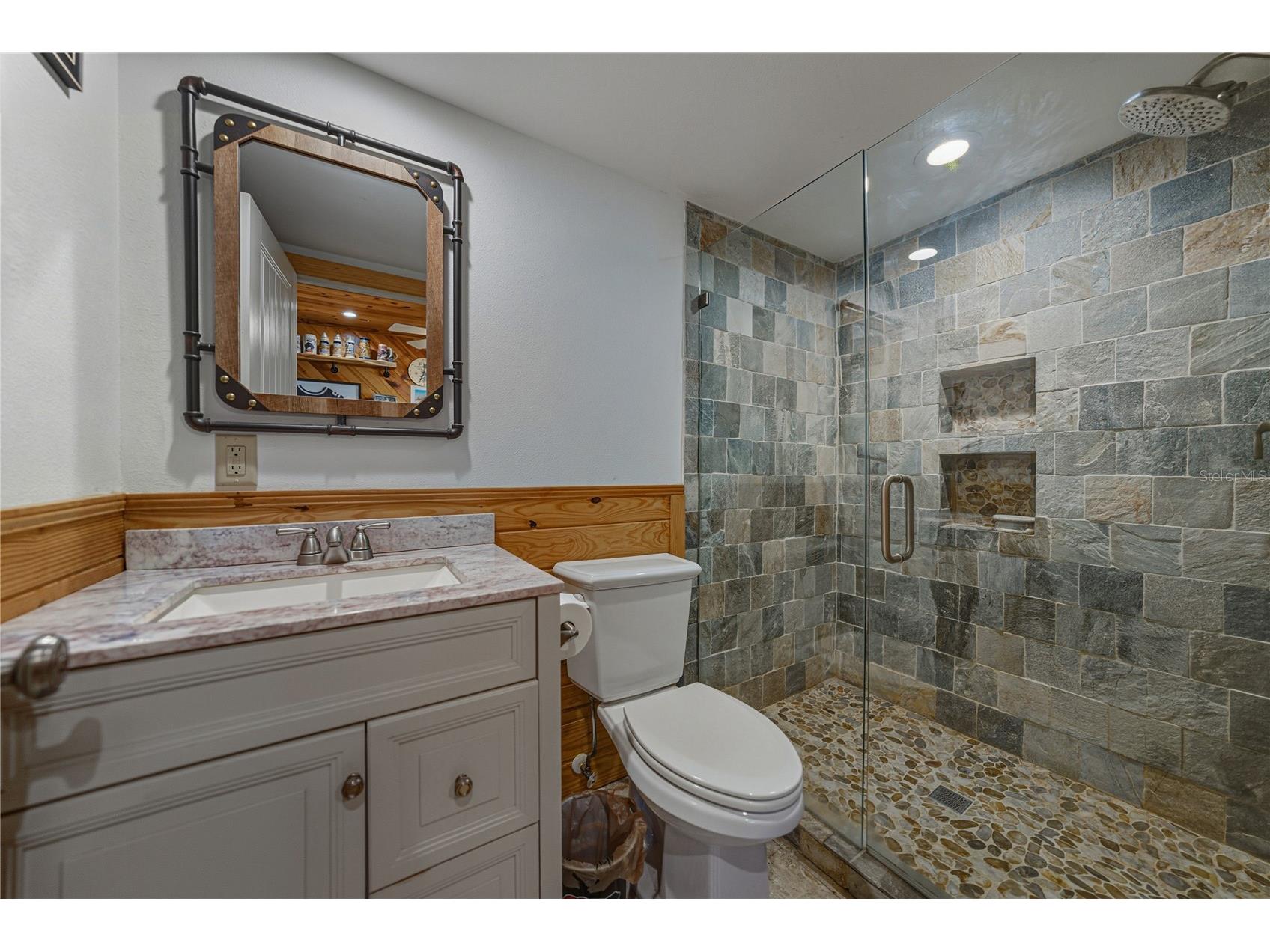 125 Burns Road Terra Ceia FL 34250 L4958501 image46