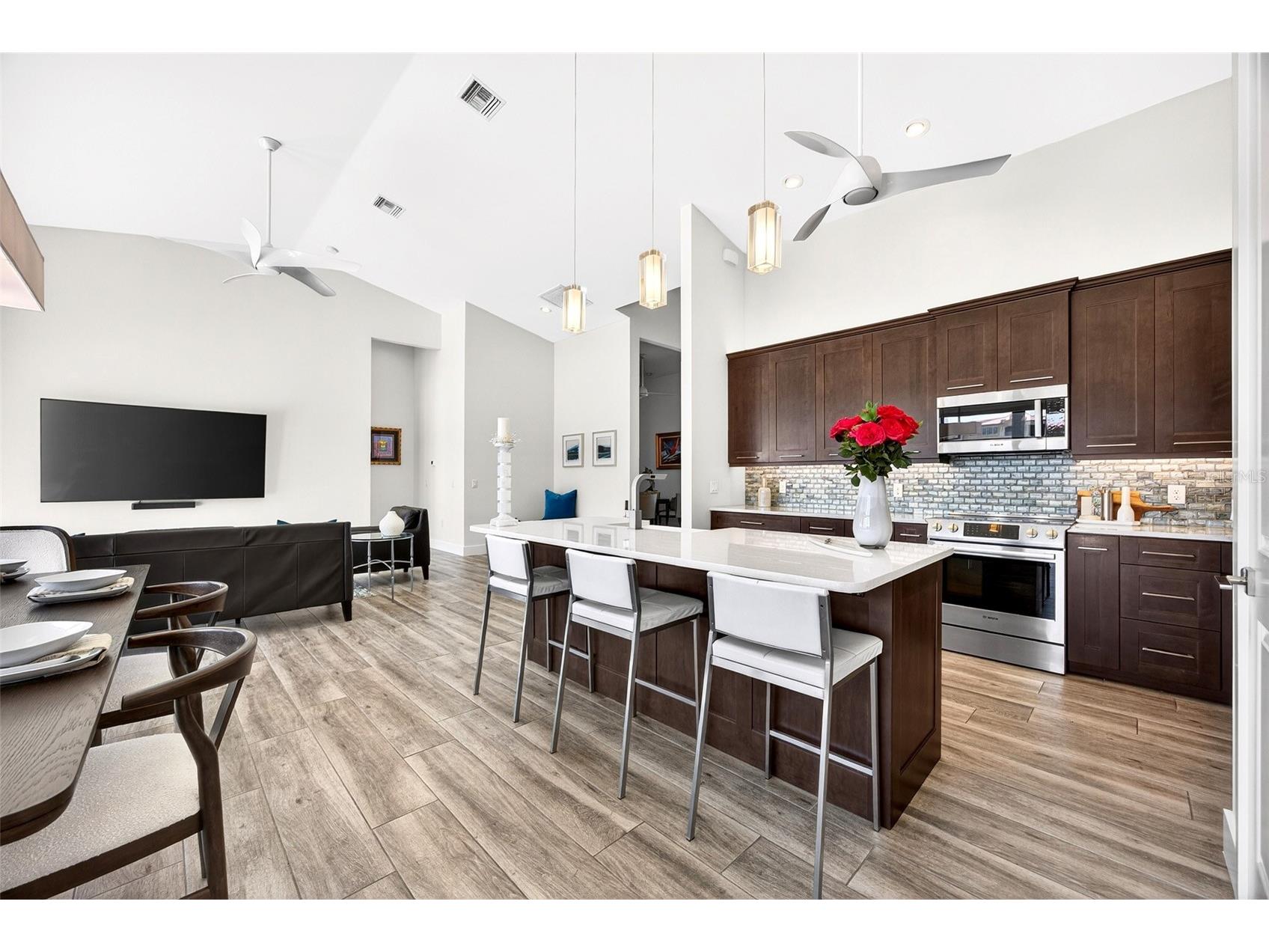 125 Colony Point Drive Punta Gorda FL 33950 C7525572 image16