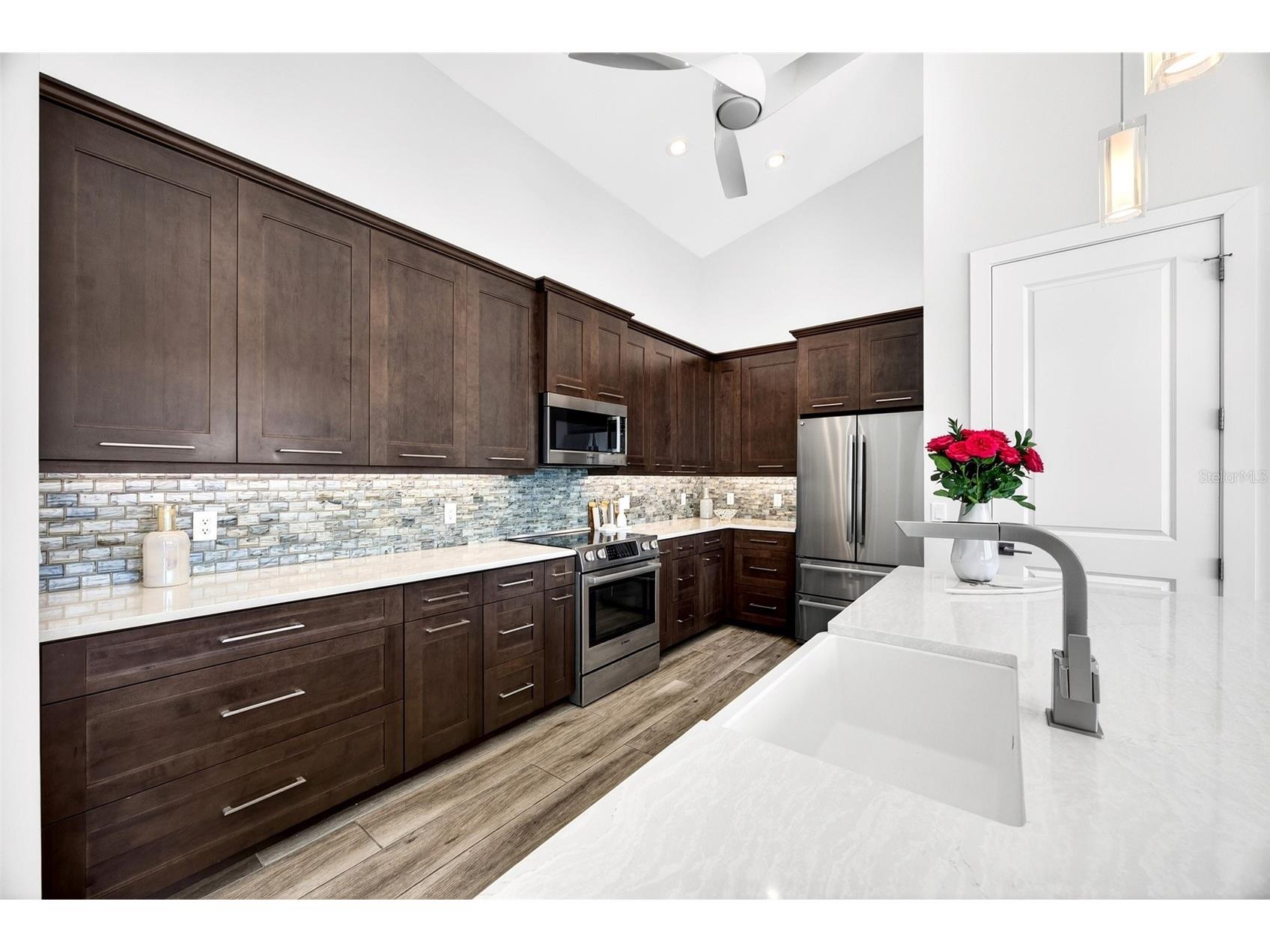 125 Colony Point Drive Punta Gorda FL 33950 C7525572 image18