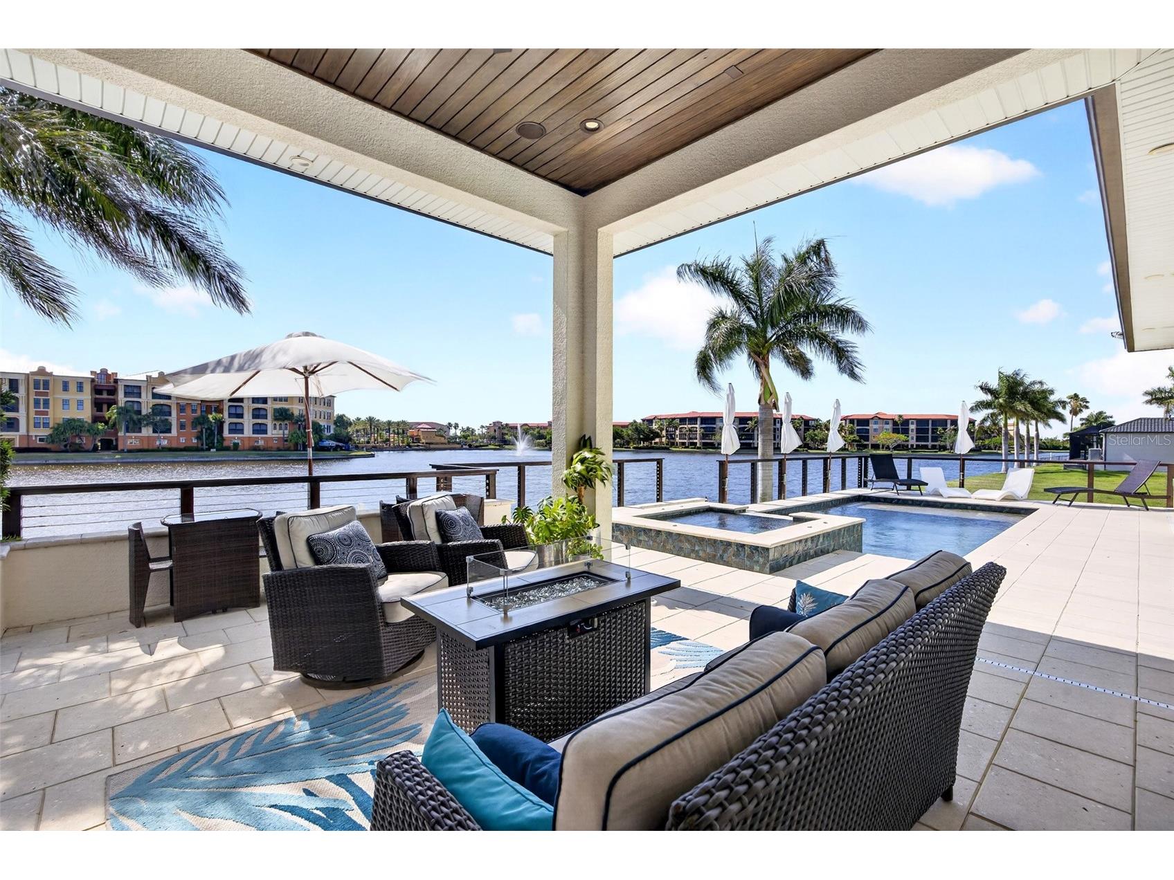 125 Colony Point Drive Punta Gorda FL 33950 C7525572 image3