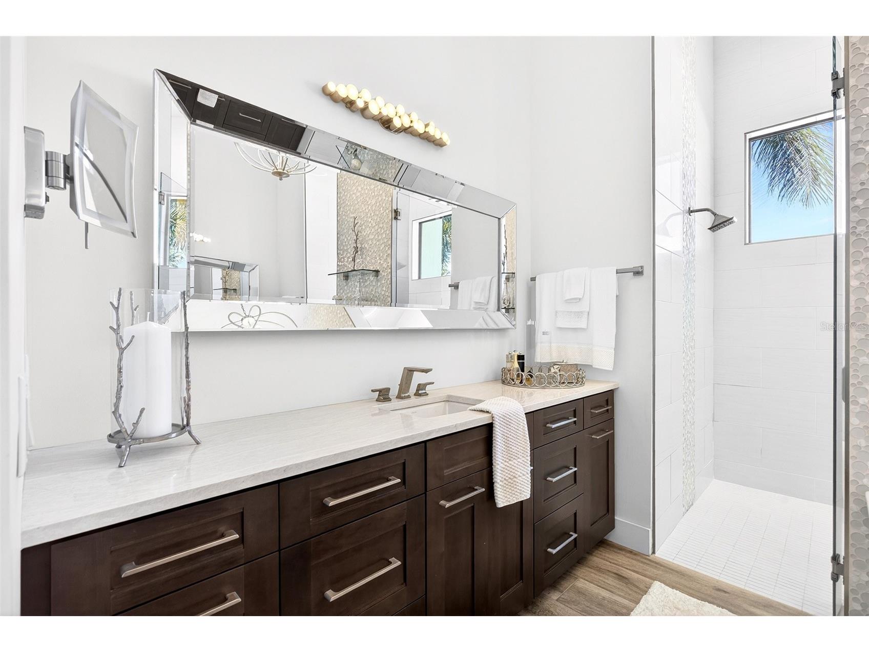 125 Colony Point Drive Punta Gorda FL 33950 C7525572 image30