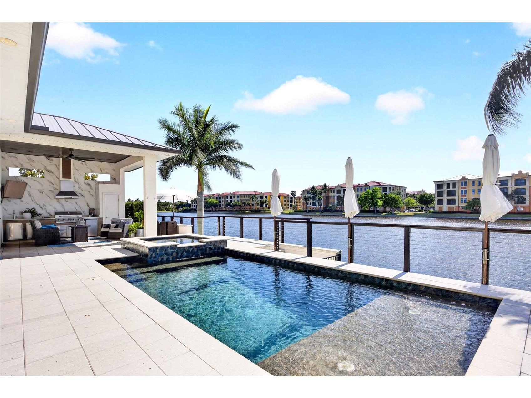 125 Colony Point Drive Punta Gorda FL 33950 C7525572 image4