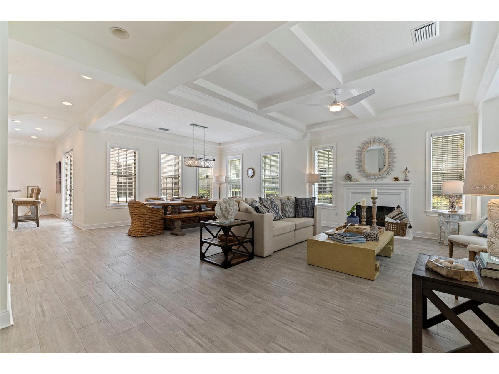 125 Commonwealth Court N Saint Petersburg FL 33716 TB8490650 image5