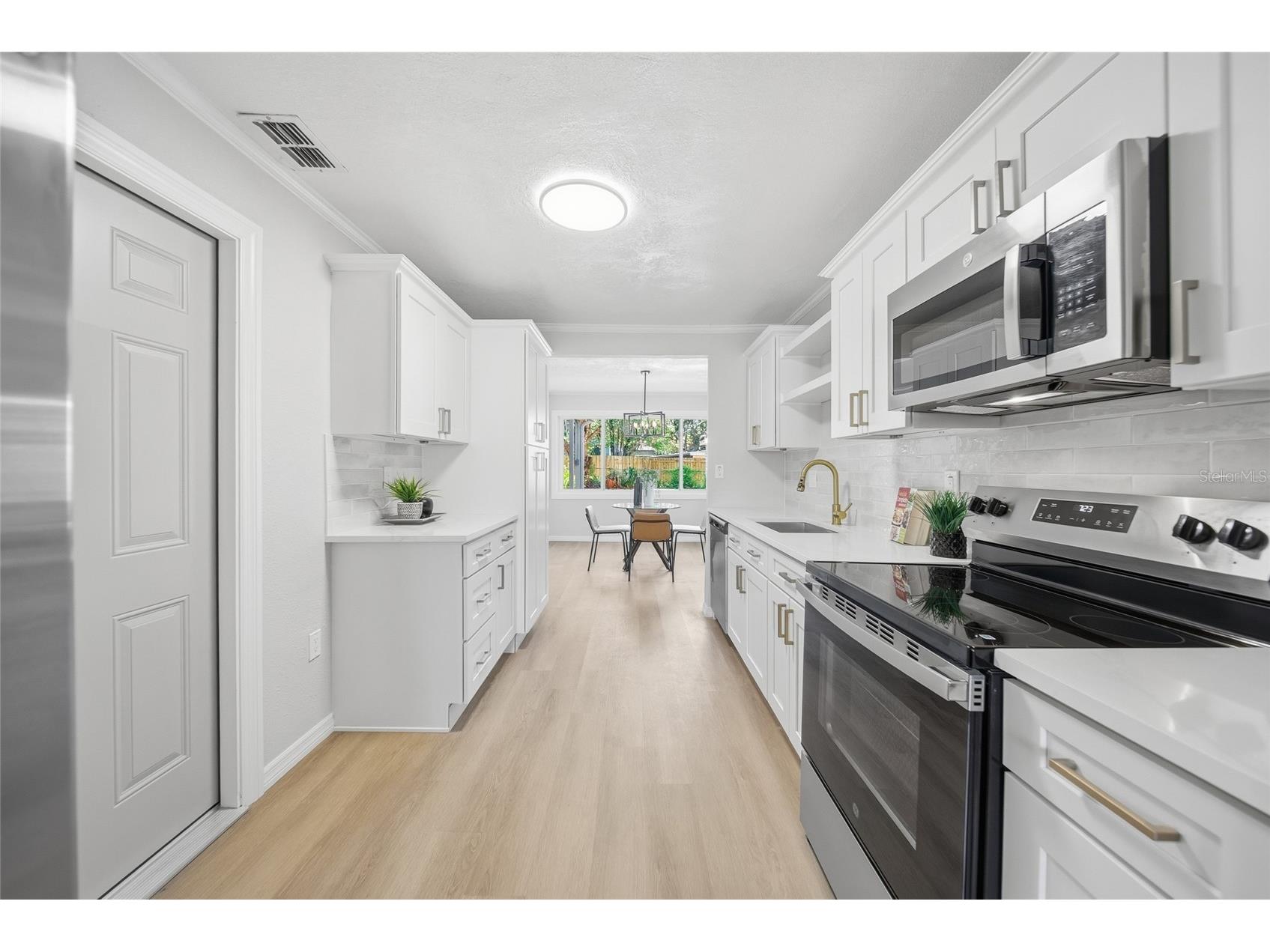 125 Crystal Beach Avenue Crystal Beach FL 34681 TB8511458 image8