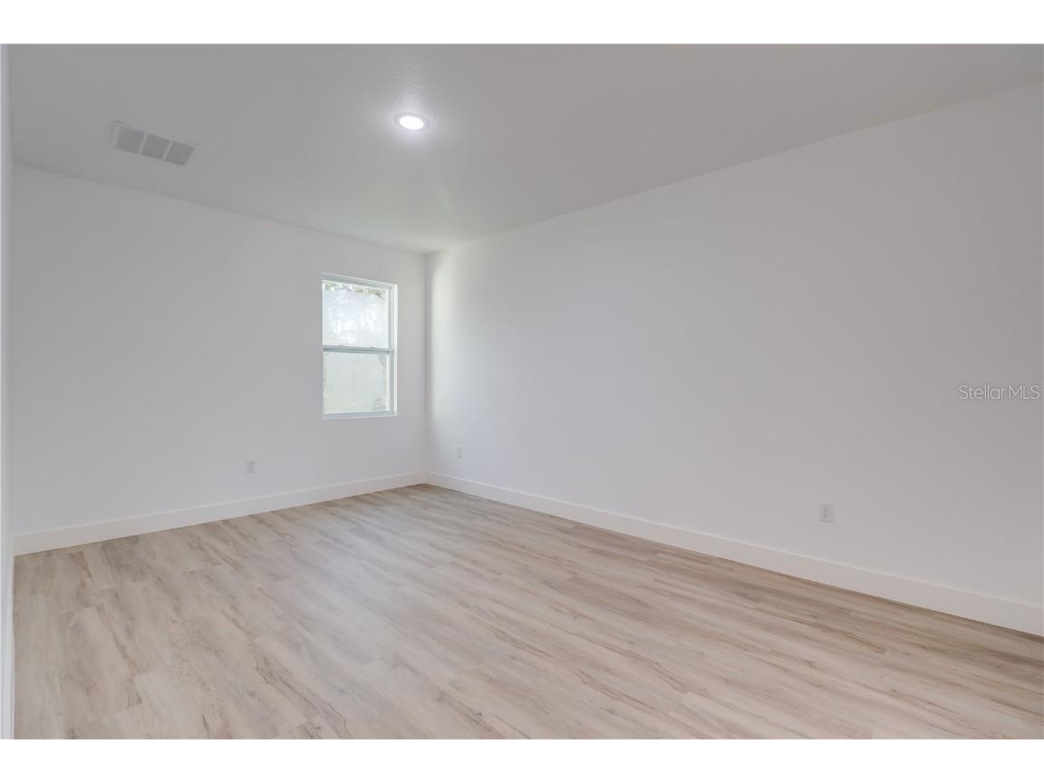 125 Fisher Way Ocklawaha FL 32179 OM707629 image12