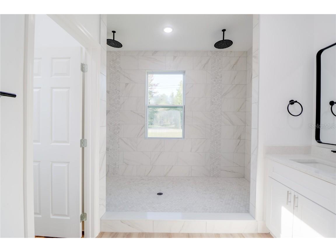 125 Fisher Way Ocklawaha FL 32179 OM707629 image16