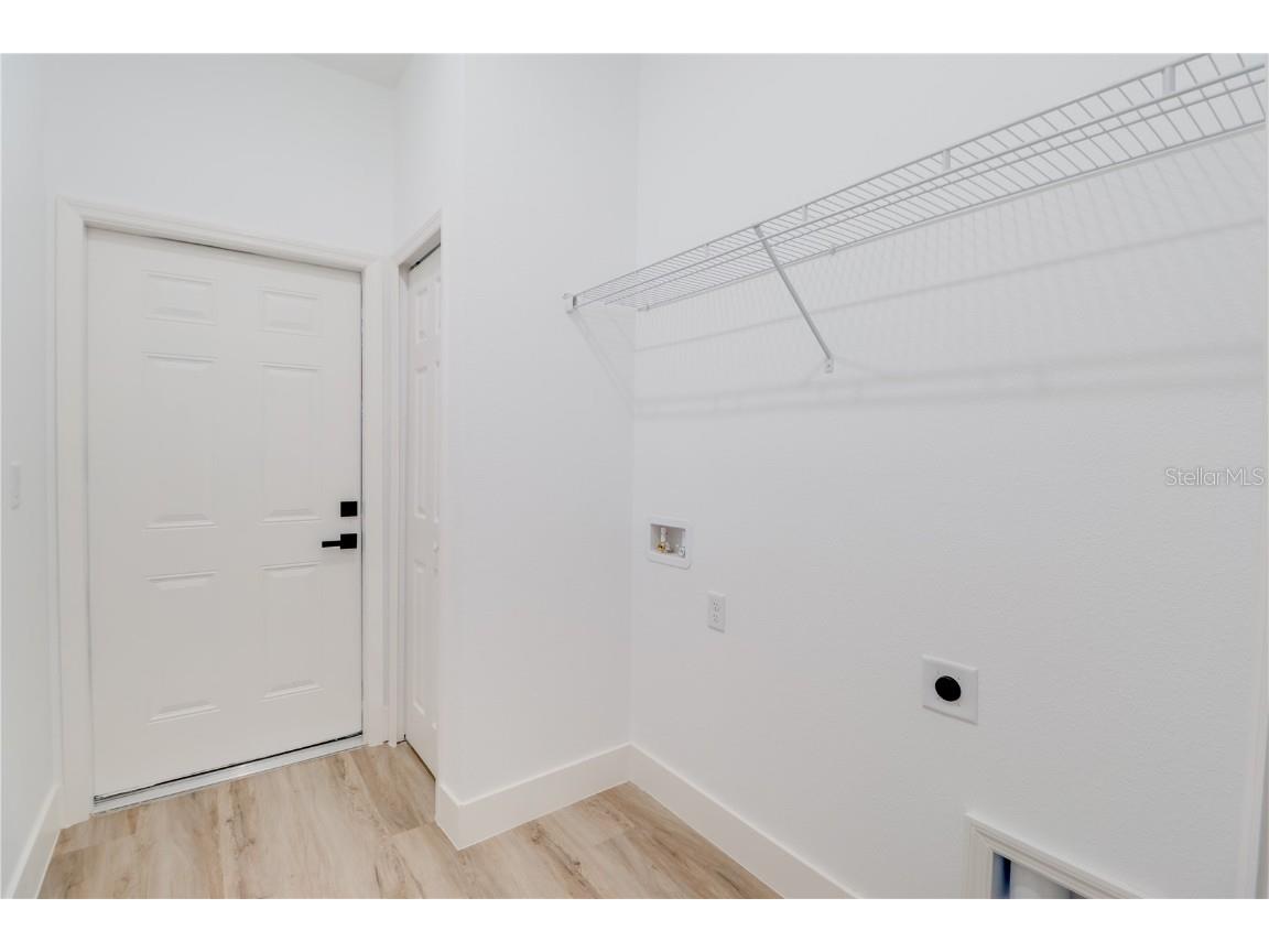 125 Fisher Way Ocklawaha FL 32179 OM707629 image18