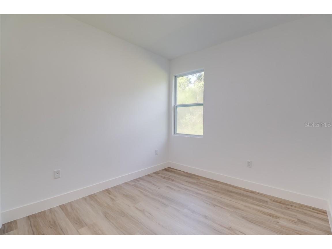 125 Fisher Way Ocklawaha FL 32179 OM707629 image22