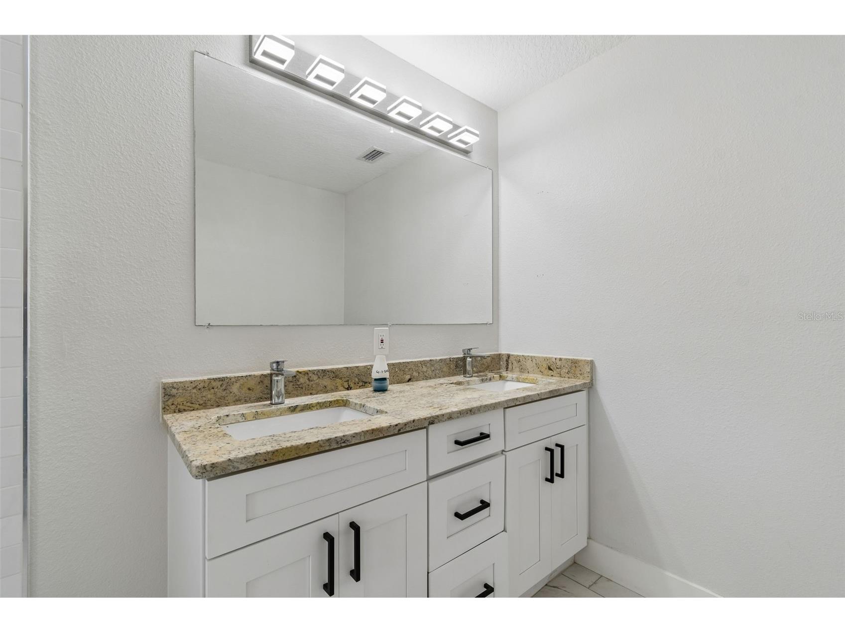125 Harbor Bluff Drive Largo FL 33770 TB8496539 image32