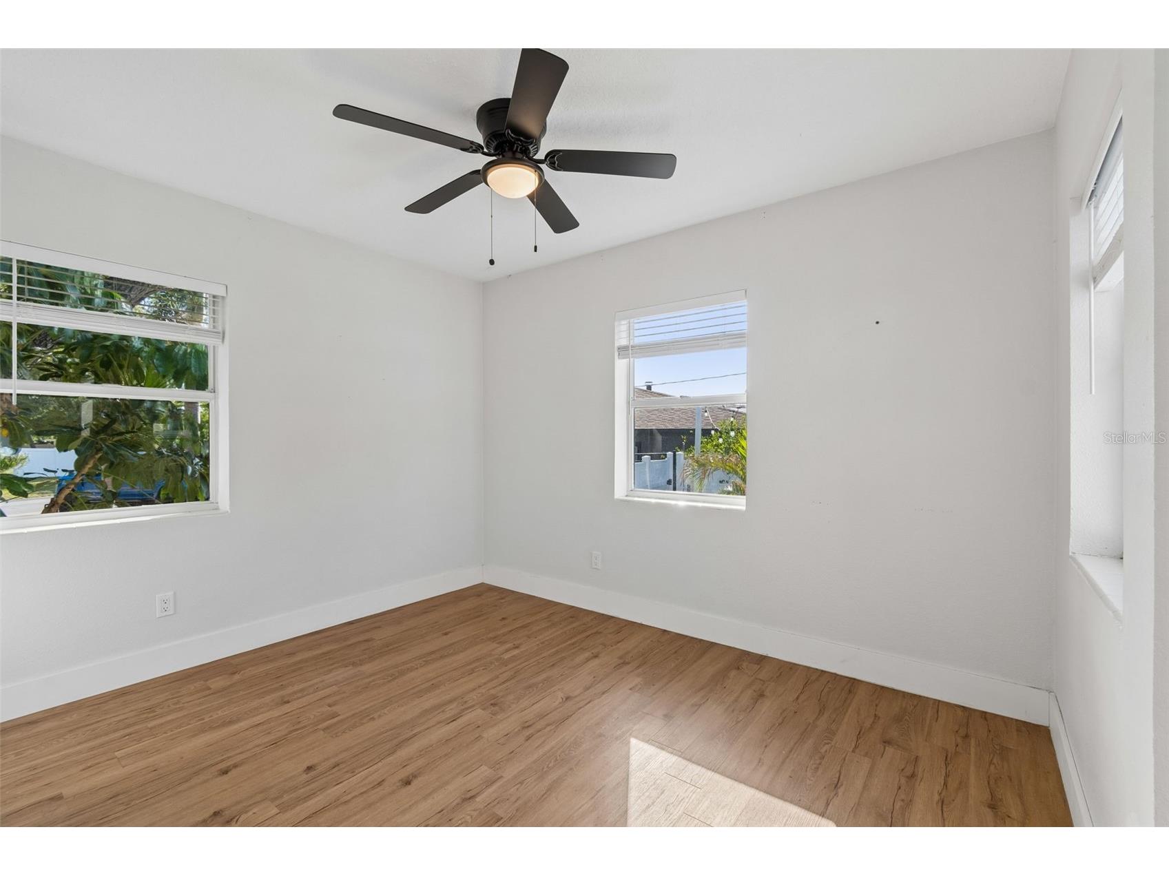 125 Harbor Bluff Drive Largo FL 33770 TB8496539 image42