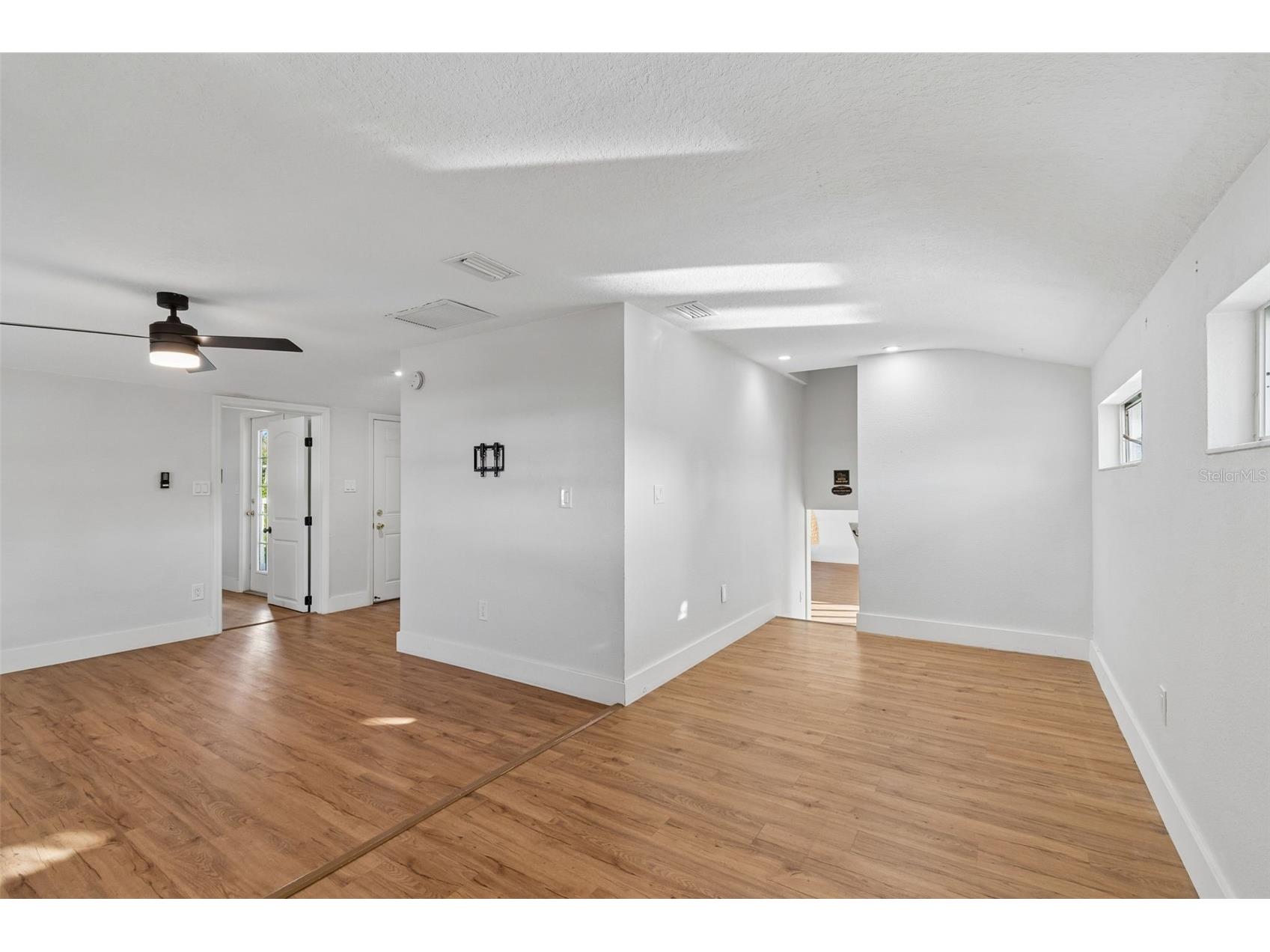 125 Harbor Bluff Drive Largo FL 33770 TB8496539 image53