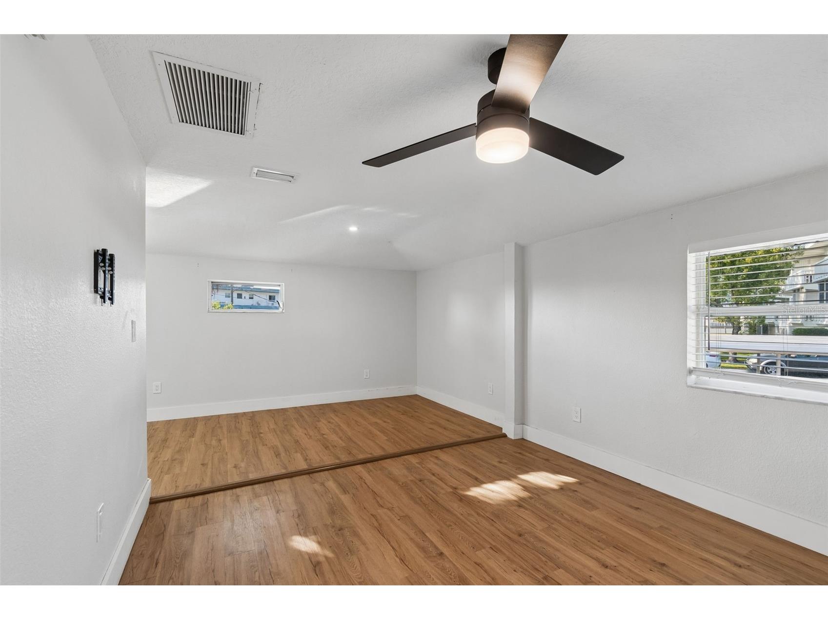 125 Harbor Bluff Drive Largo FL 33770 TB8496539 image58