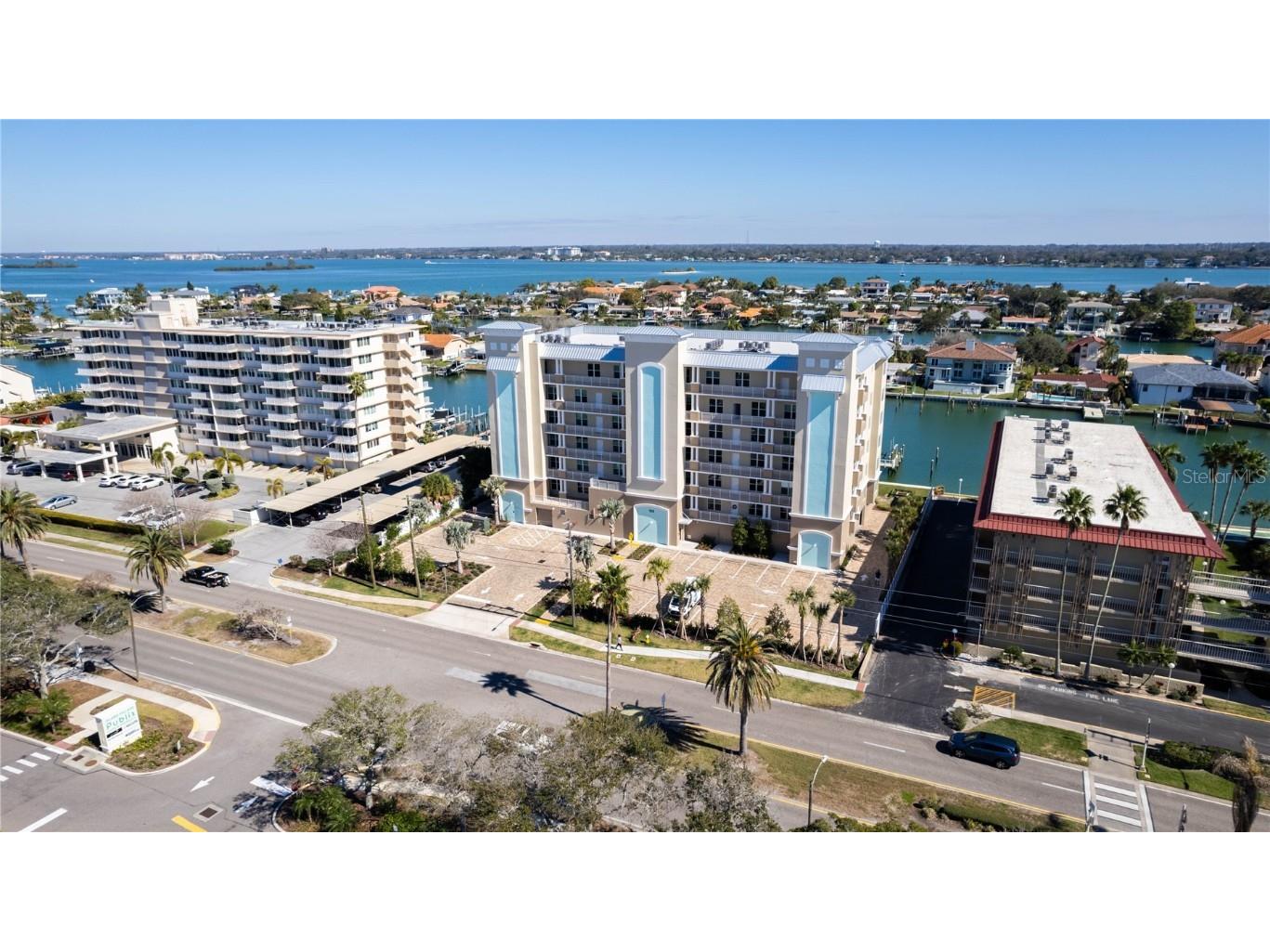 125 Island Way #204 Clearwater FL 33767 - INTRACOASTAL WATERWAY U8233026 image1