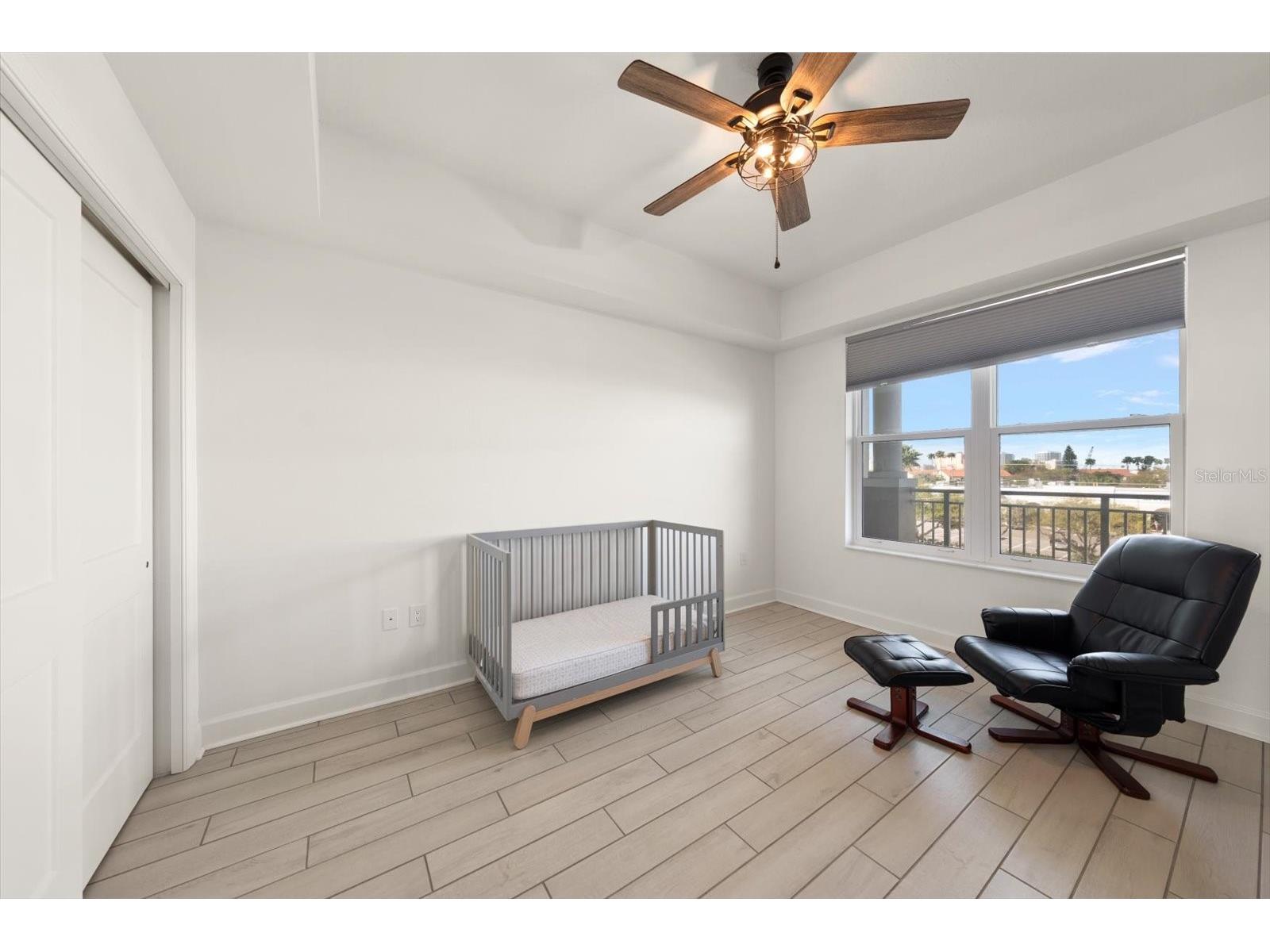 125 Island Way #402 Clearwater Beach FL 33767 TB8486879 image25