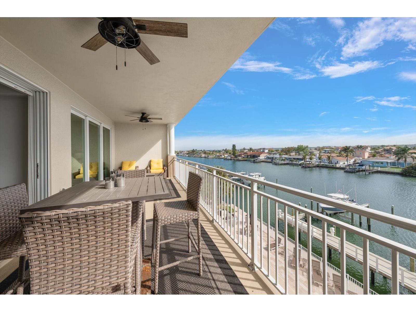125 Island Way #402 Clearwater Beach FL 33767 TB8486879 image30