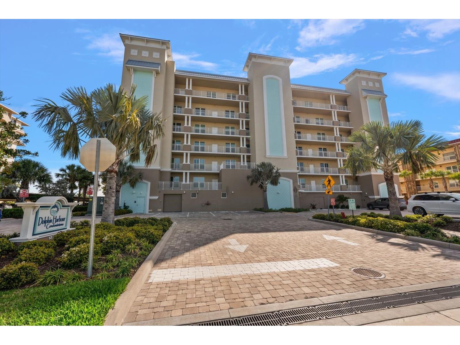 125 Island Way #402 Clearwater Beach FL 33767 TB8486879 image38