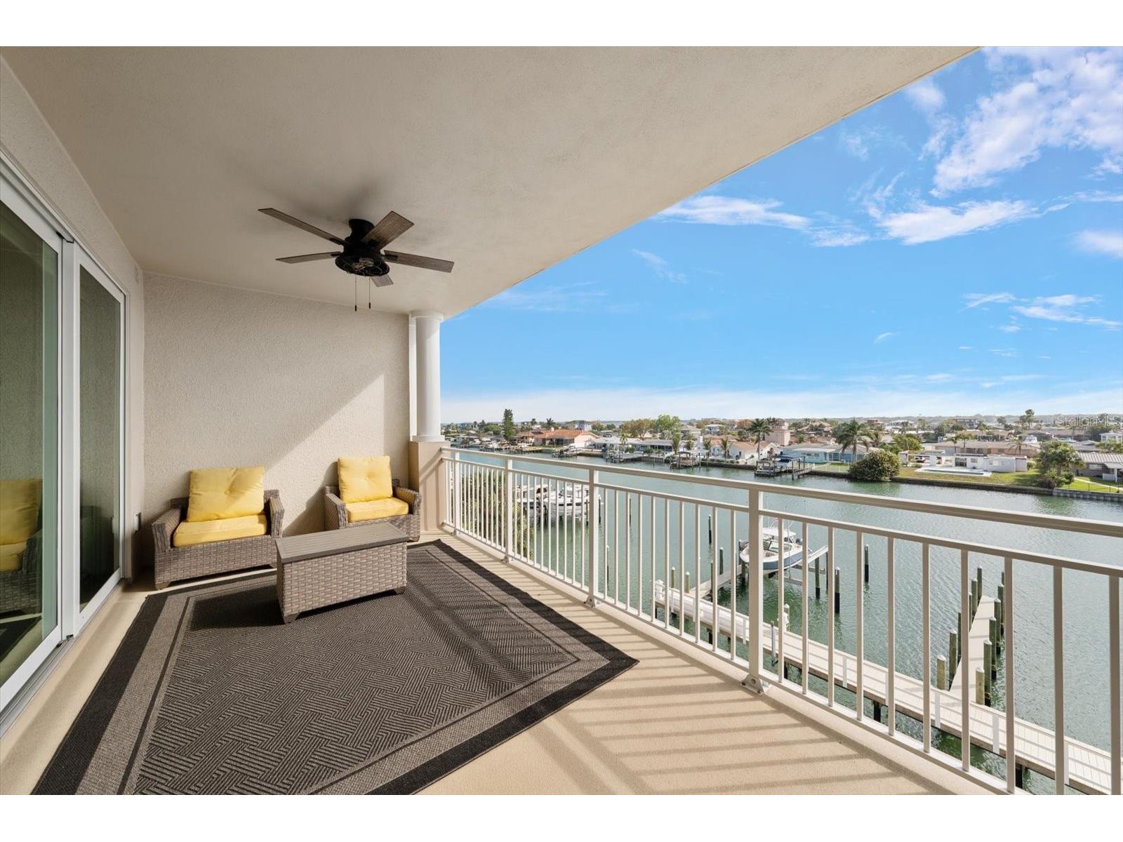 125 Island Way #402 Clearwater Beach FL 33767 TB8486879 image7