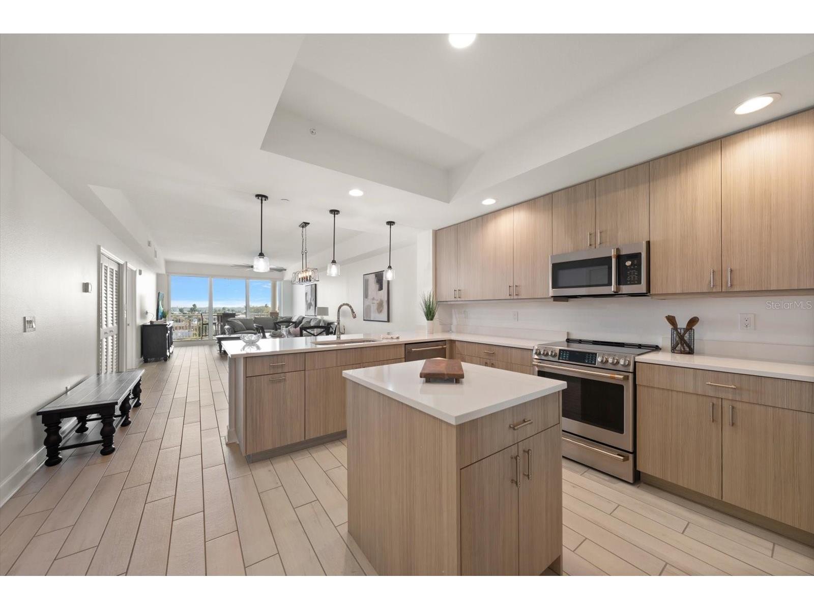 125 Island Way #402 Clearwater Beach FL 33767 TB8499145 image11