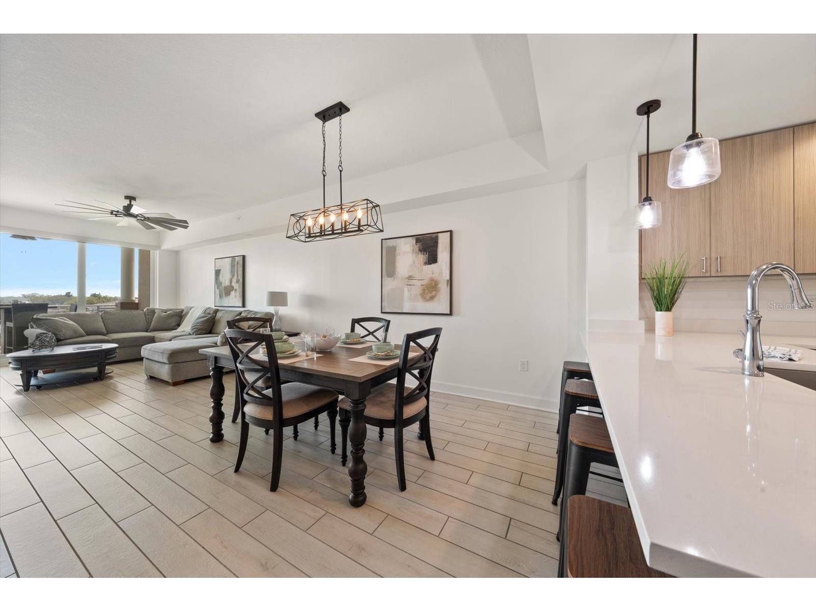 125 Island Way #402 Clearwater Beach FL 33767 TB8499145 image9