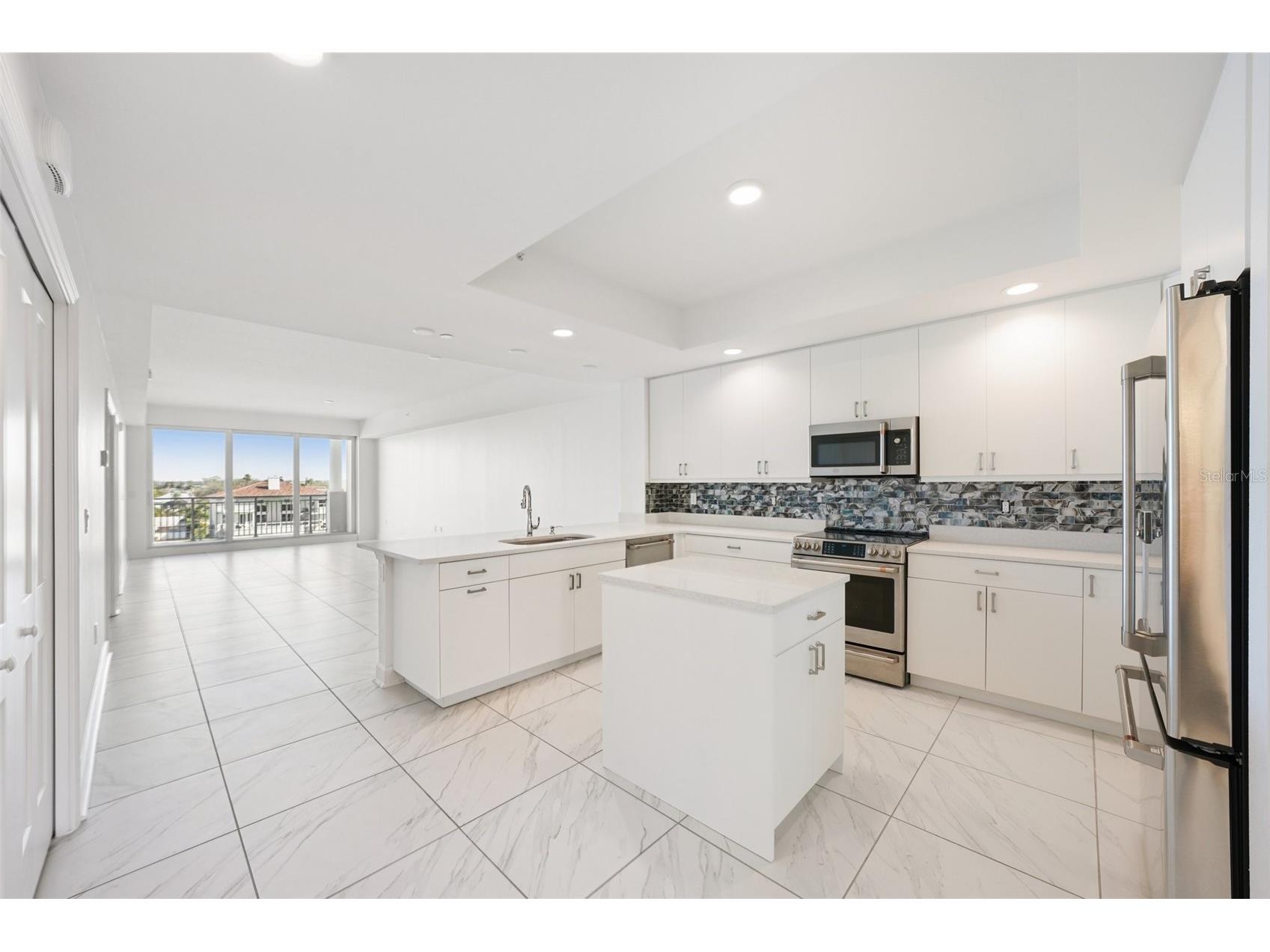 125 Island Way #404 Clearwater Beach FL 33767 - INTRACOASTAL TB8471798 image15