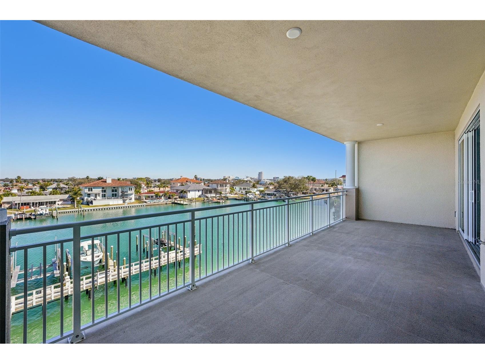 125 Island Way #404 Clearwater Beach FL 33767 - INTRACOASTAL TB8471798 image6