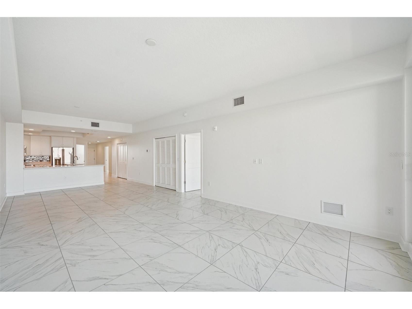 125 Island Way #404 Clearwater Beach FL 33767 - INTRACOASTAL TB8471798 image8