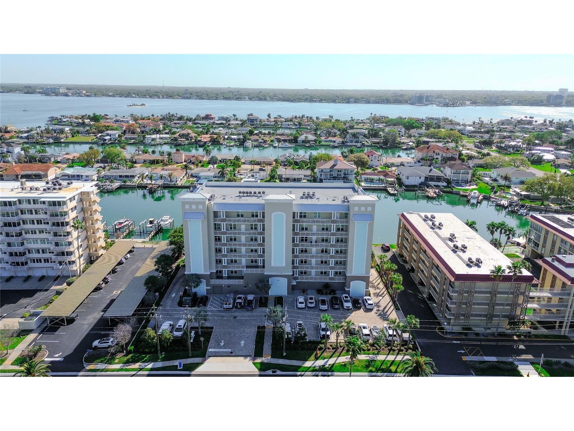 125 Island Way #503 Clearwater Beach FL 33767 - INTRACOASTAL WATERWAY TB8486420 image1