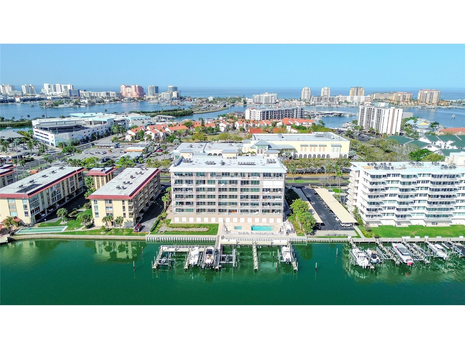 125 Island Way #503 Clearwater Beach FL 33767 - INTRACOASTAL WATERWAY TB8486420 image2
