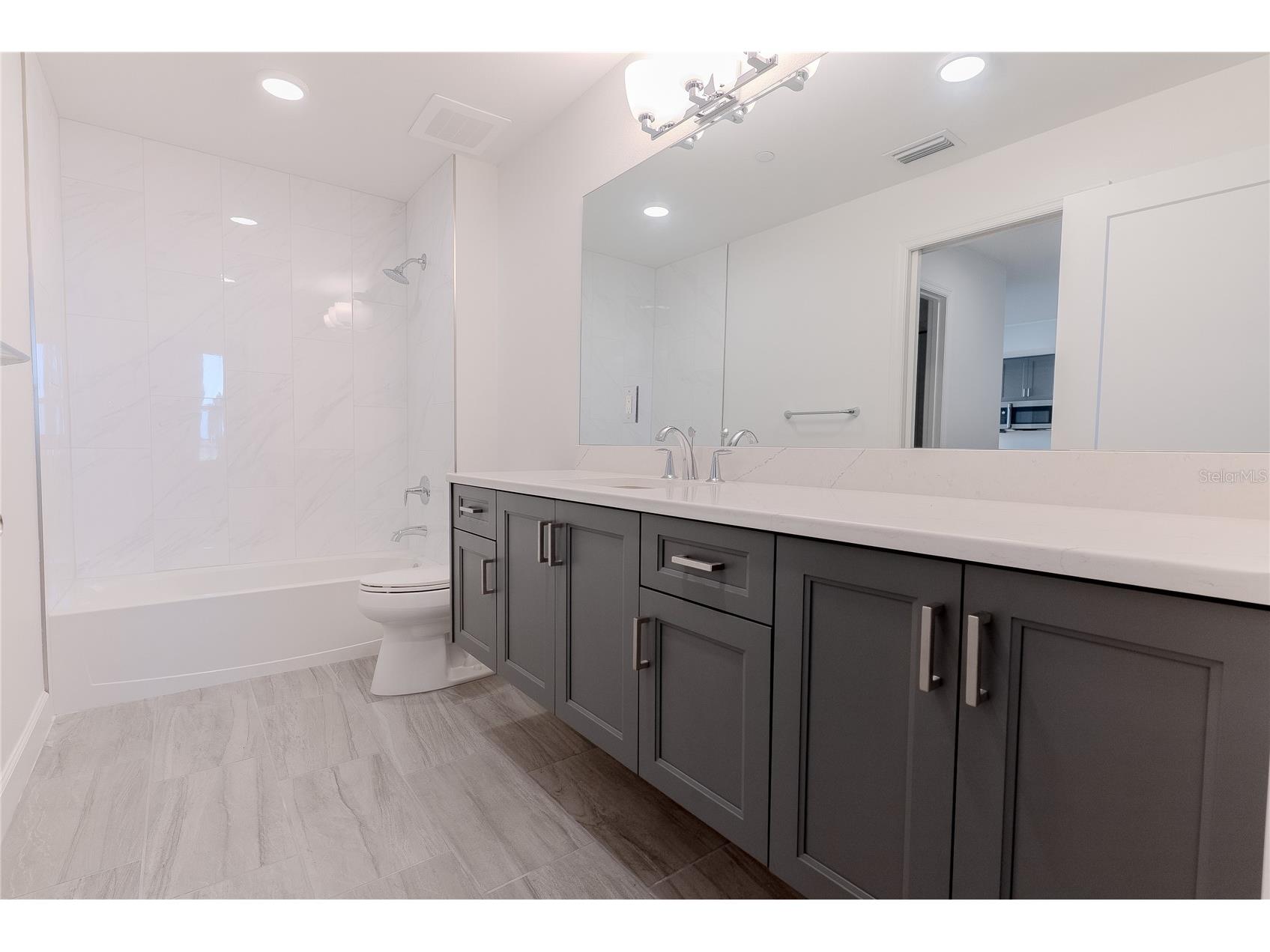 125 Island Way #503 Clearwater Beach FL 33767 - INTRACOASTAL WATERWAY TB8486420 image38