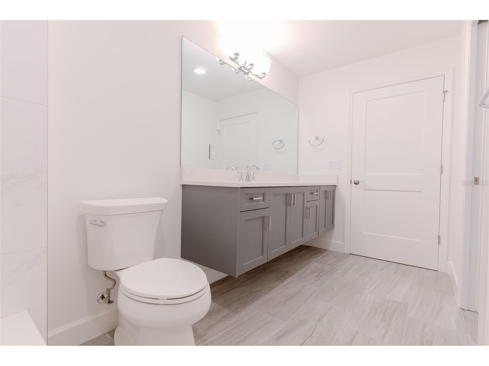 125 Island Way #503 Clearwater Beach FL 33767 - INTRACOASTAL WATERWAY TB8486420 image40