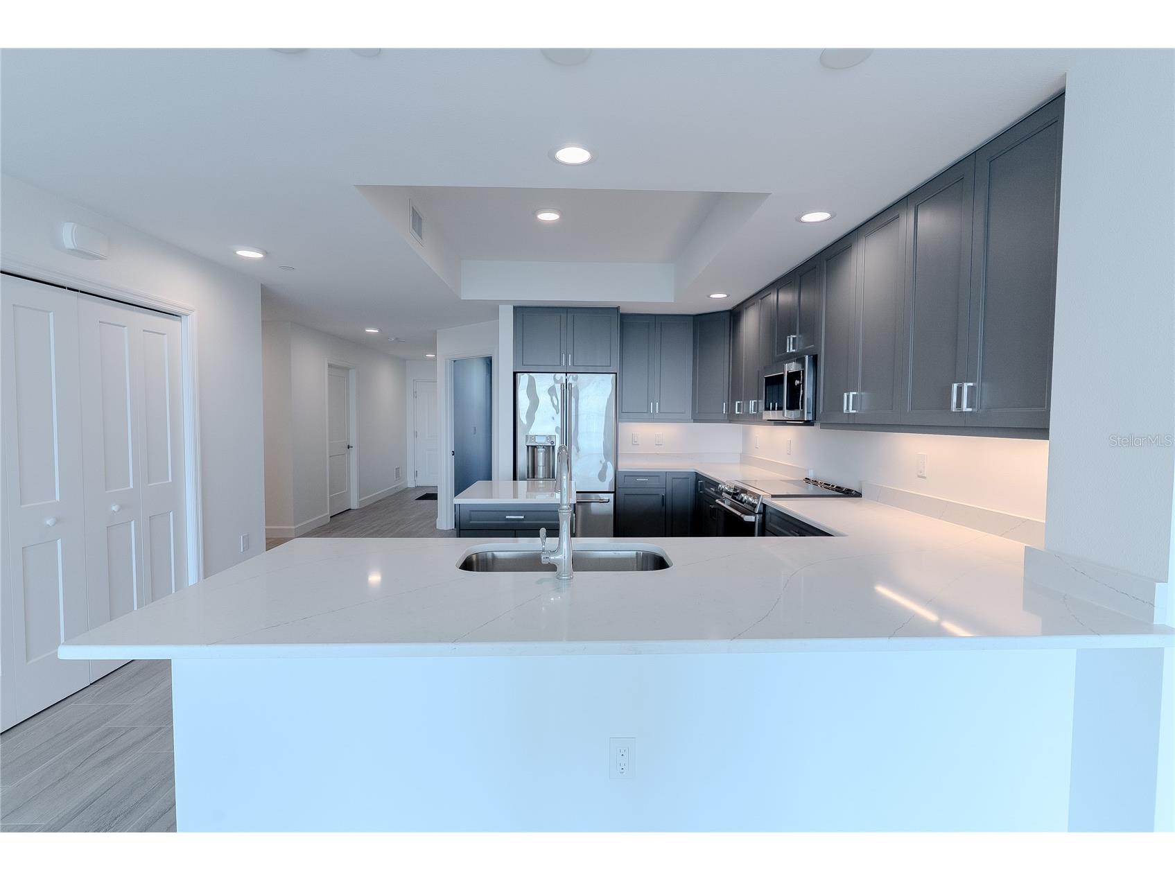 125 Island Way #503 Clearwater Beach FL 33767 - INTRACOASTAL WATERWAY TB8486420 image6