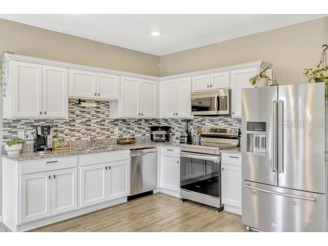 125 Mandovi Street Davenport FL 33837 O6417645 image8