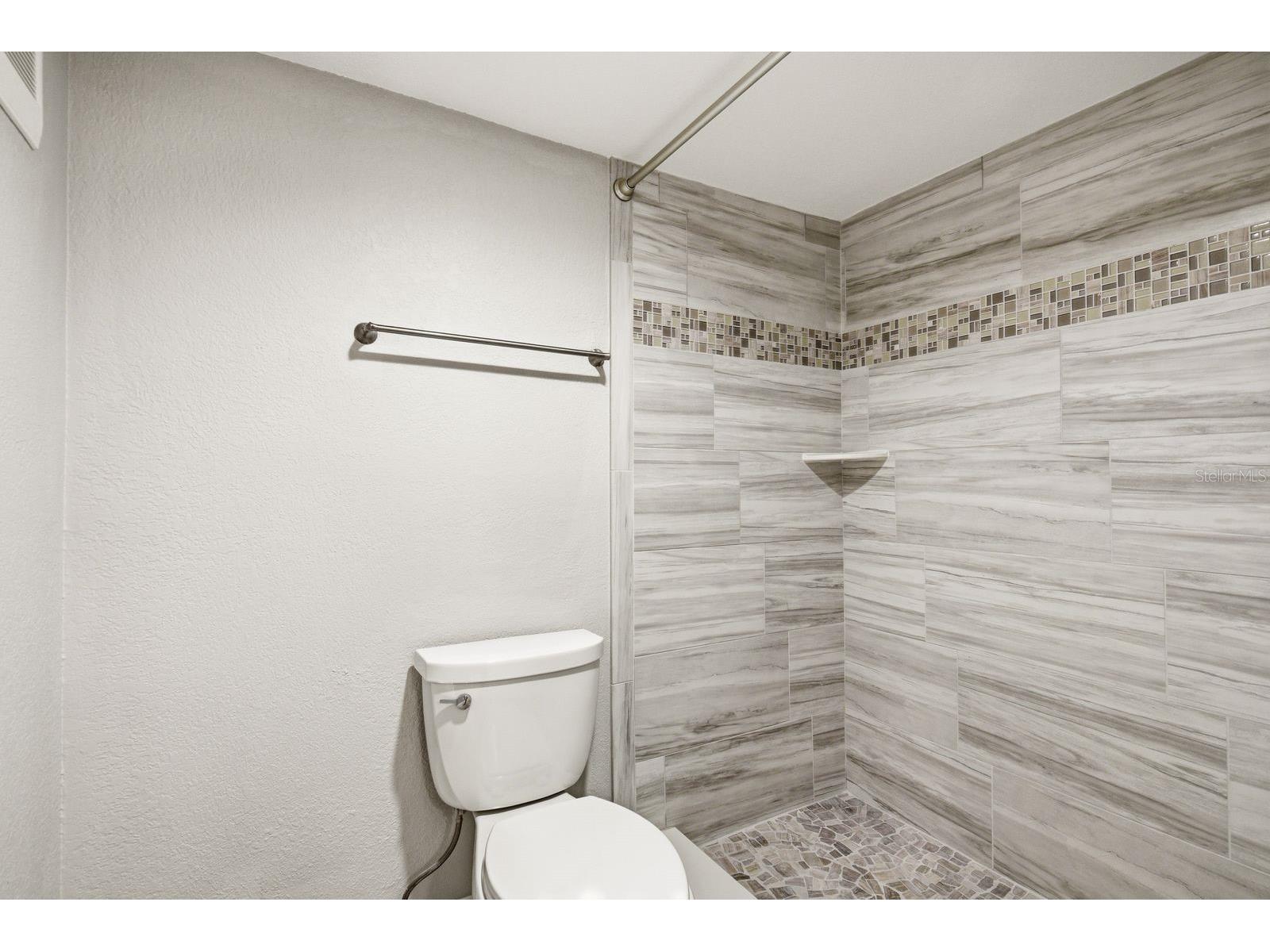 125 Mariner Drive #125 Tarpon Springs FL 34689 TB8512317 image18