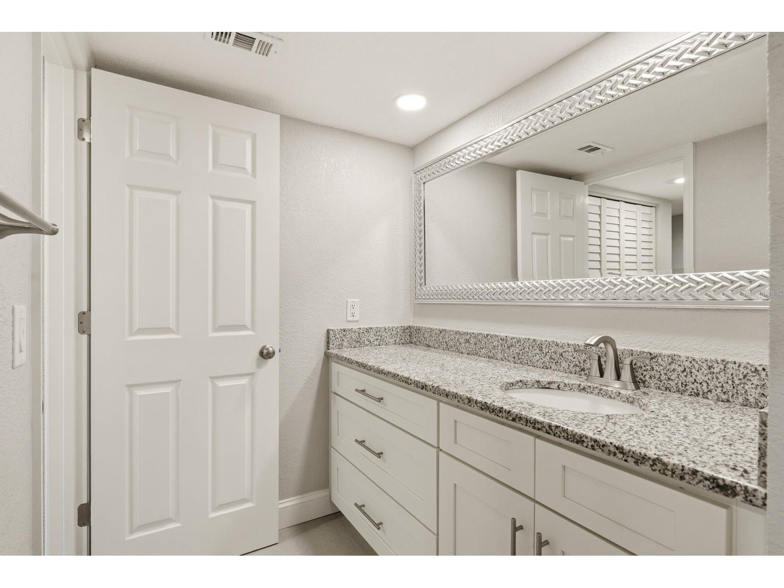 125 Mariner Drive #125 Tarpon Springs FL 34689 TB8512317 image22