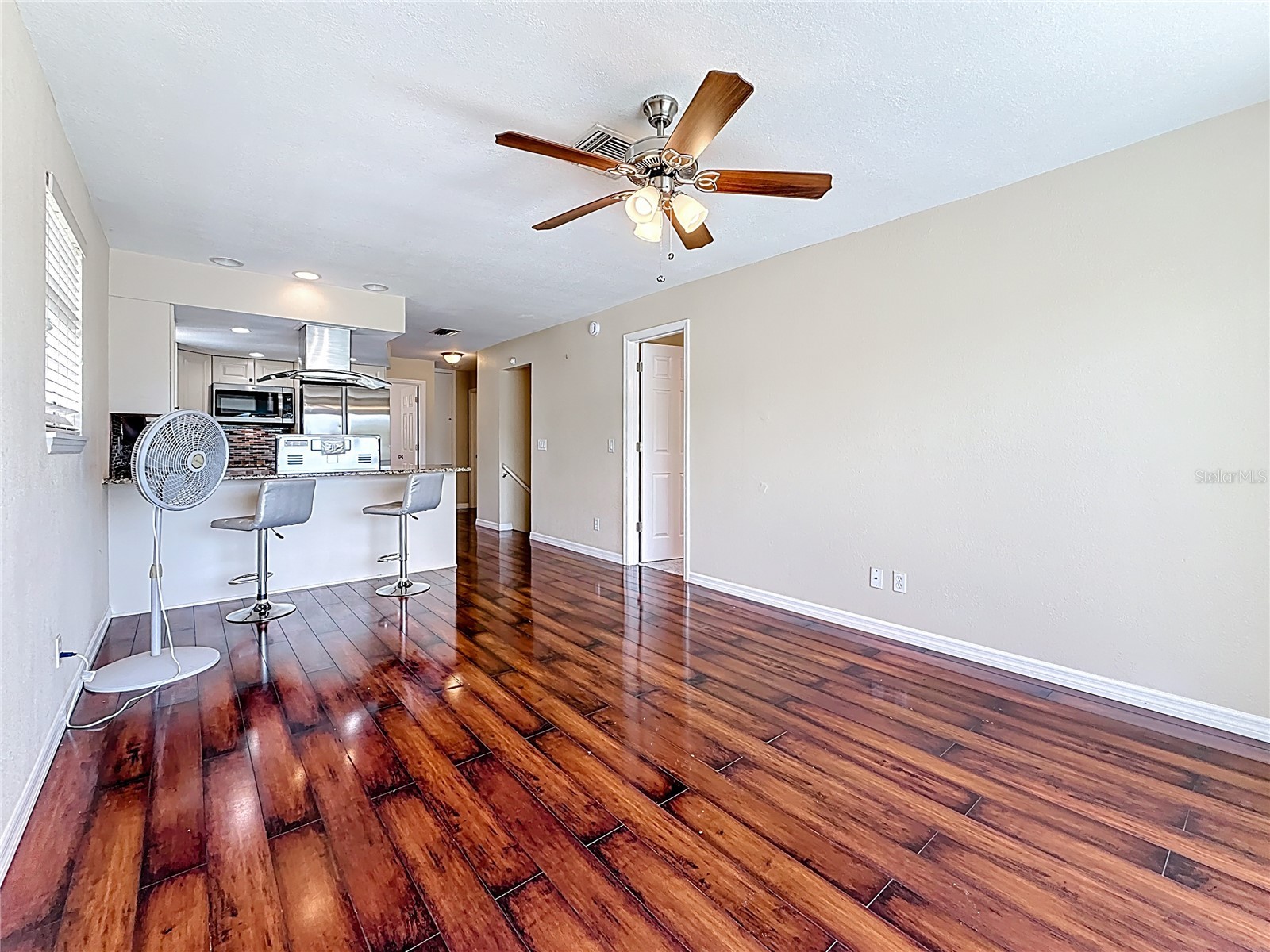 125 Mystic Lake Terrace N Saint Petersburg FL 33702 - MYSTIC LAKE TB8415438 image36