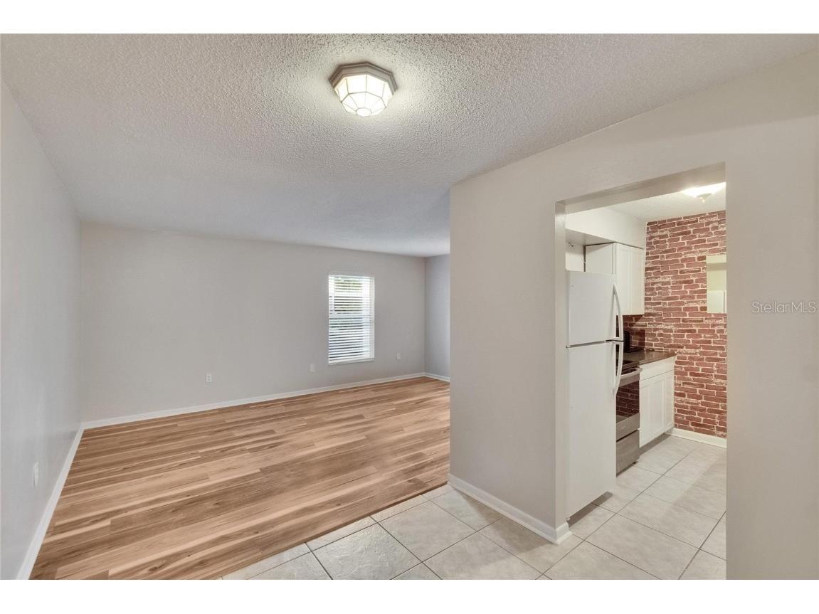 125 Picardy Villa Circle #100 Brandon FL 33510 TB8392410 image4