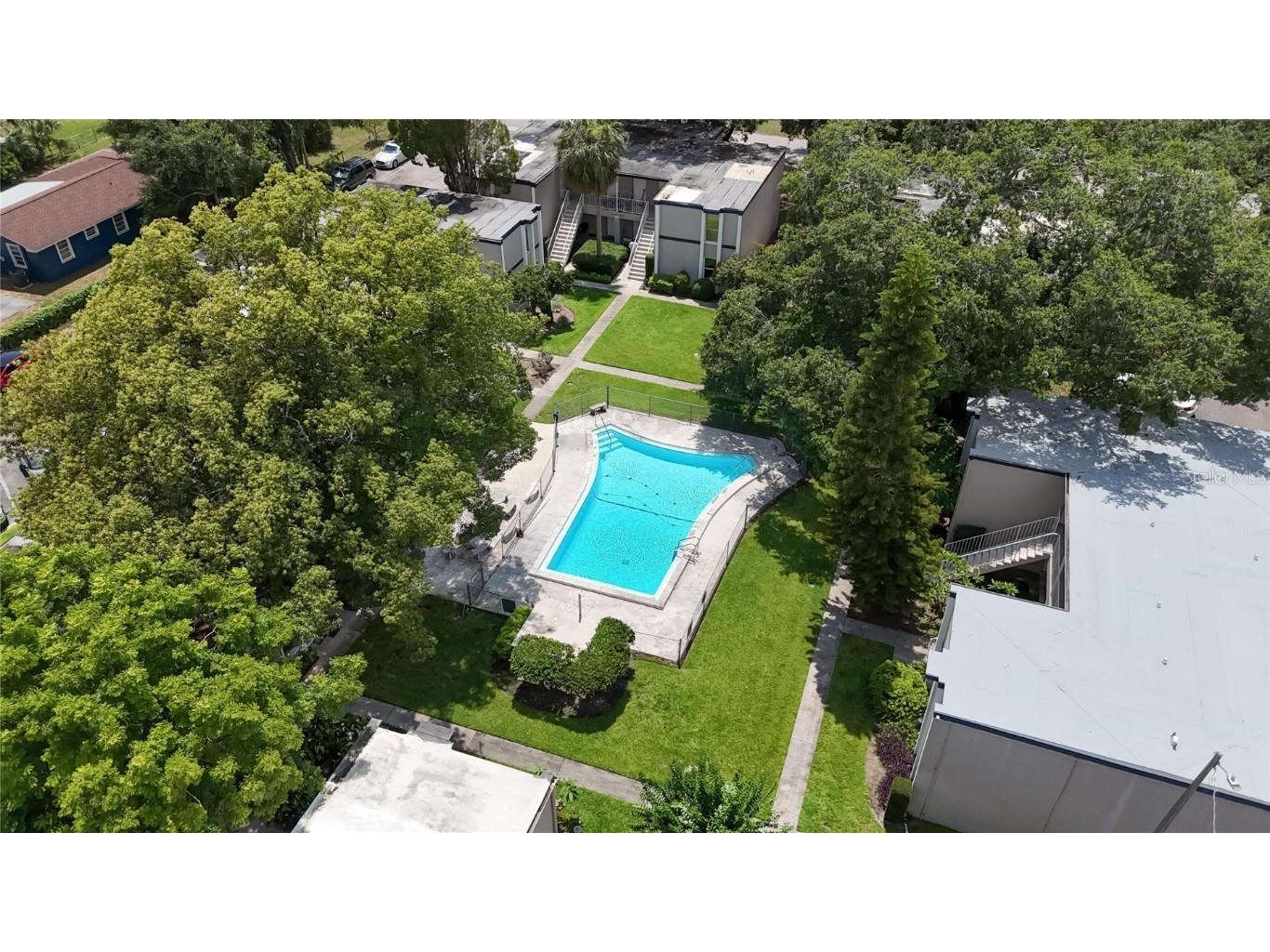 125 Picardy Villa Circle #100 Brandon FL 33510 TB8392410 image46