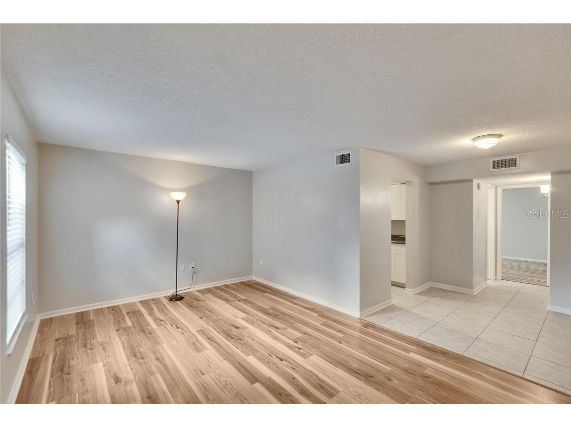 125 Picardy Villa Circle #100 Brandon FL 33510 TB8392410 image7