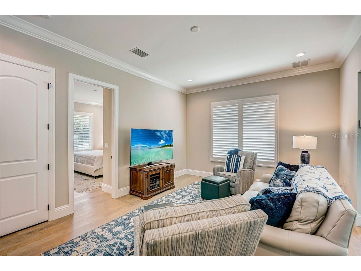 125 S Blvd Of Presidents Sarasota FL 34236 A4449134 image34